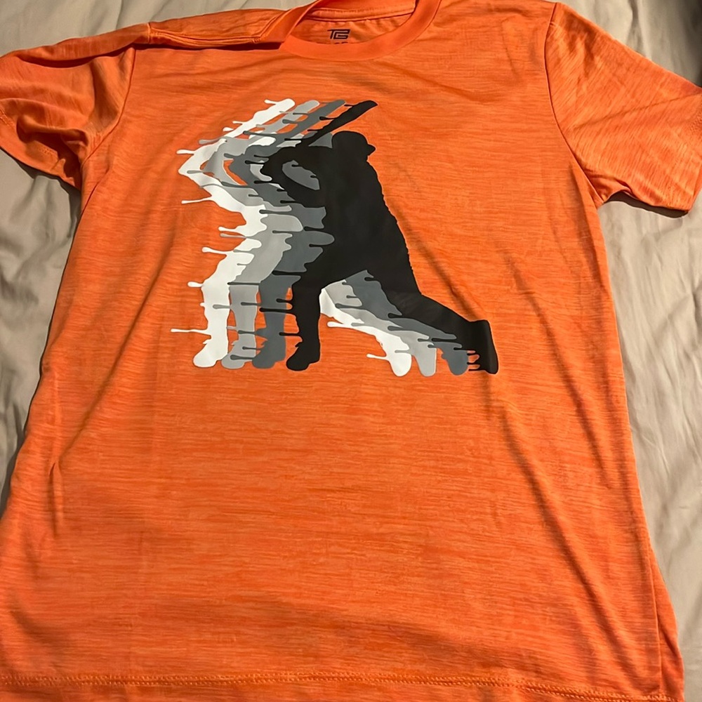 Tek gear youth large shirt